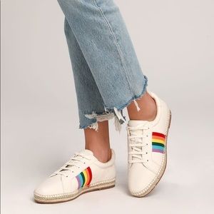 Splendid size 8 rainbow stripe sneakers